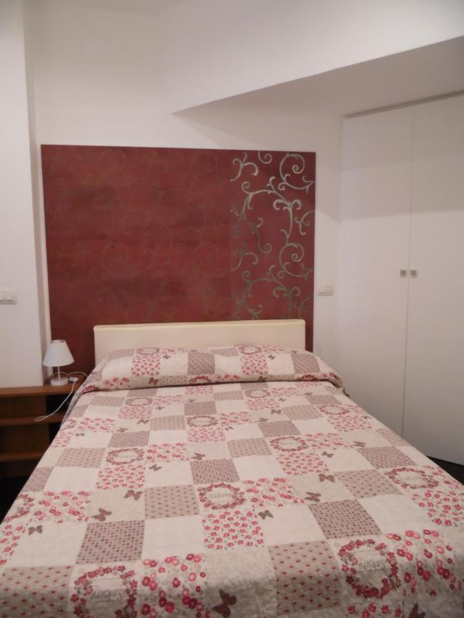 Giomar Apartment Naples Luaran gambar